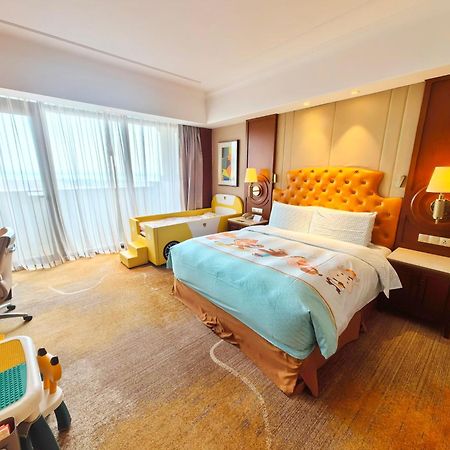 Doubletree By Hilton Ningbo - Chunxiao Hotel Exterior photo