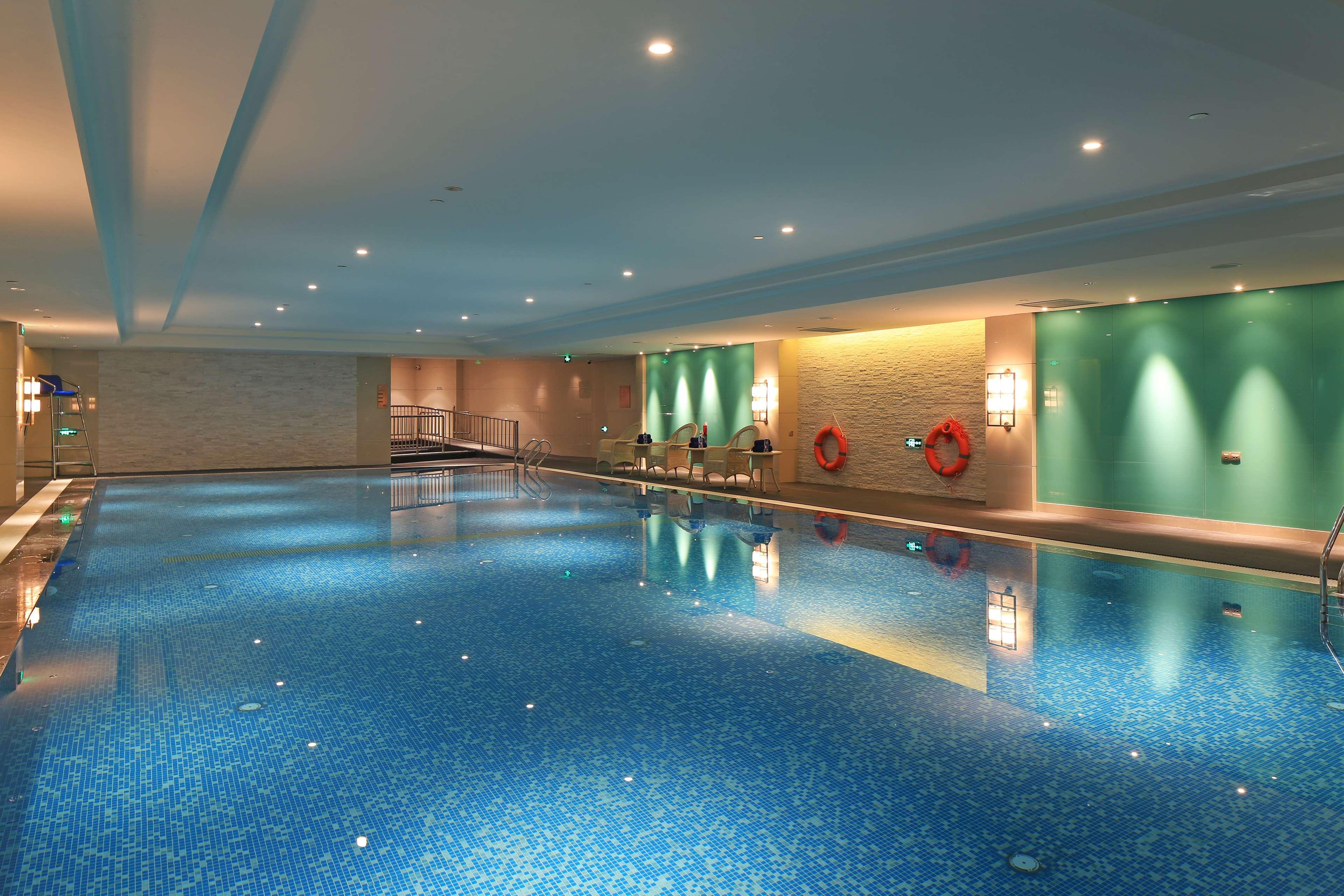 Doubletree By Hilton Ningbo - Chunxiao Hotel Exterior photo