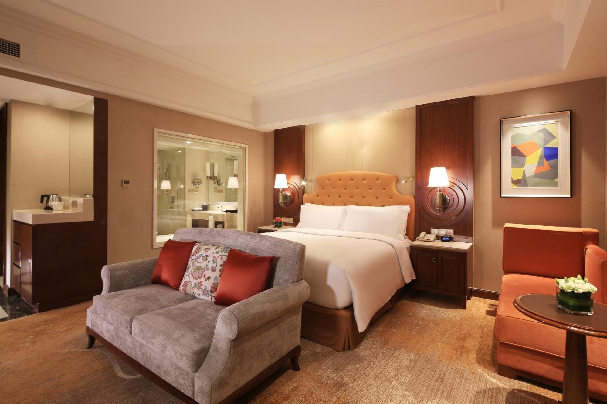 Doubletree By Hilton Ningbo - Chunxiao Hotel Exterior photo